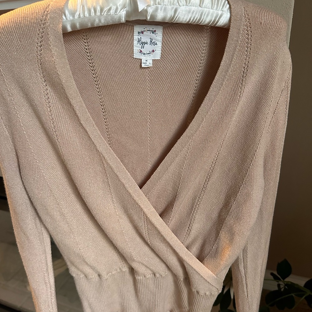 V-Neck Sweater in Soft Tan